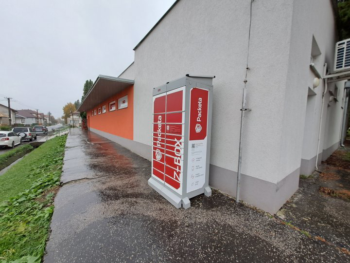 Z-BOX Čajkov, Čajkov 209 (COOP Jednota)