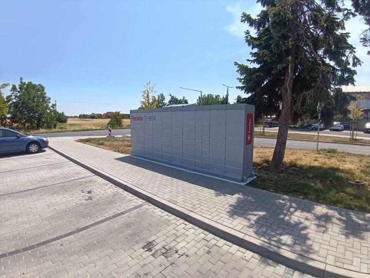 Z-BOX Hamuliakovo, Hamuliakovo 341 (OC Hamuliakovo)