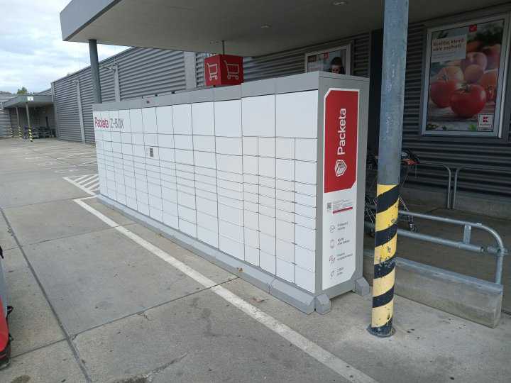 Z-BOX Bratislava, Jantárová cesta 3647/30 (Kaufland)