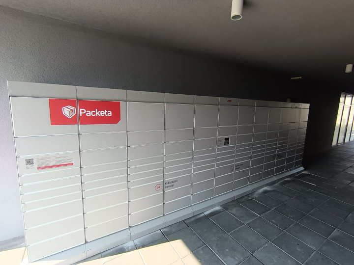 Z-BOX Bratislava, Žltá 1 (podchod)