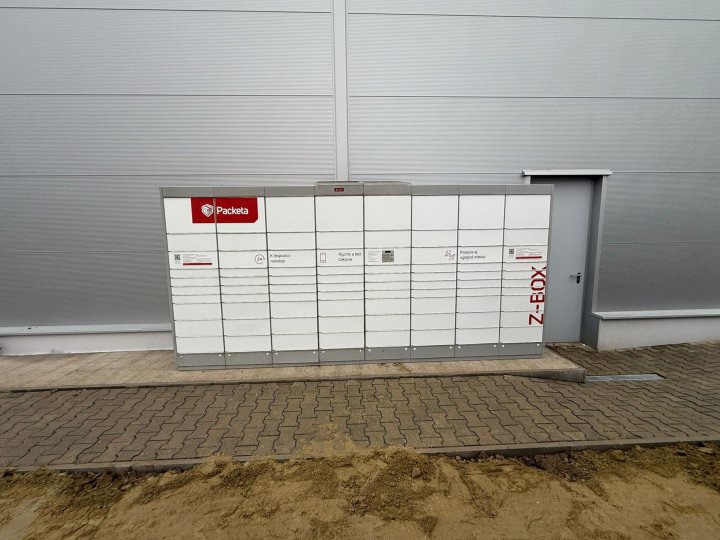 Z-BOX Rimavská Sobota, Petra Hostinského (OC Spektrum)