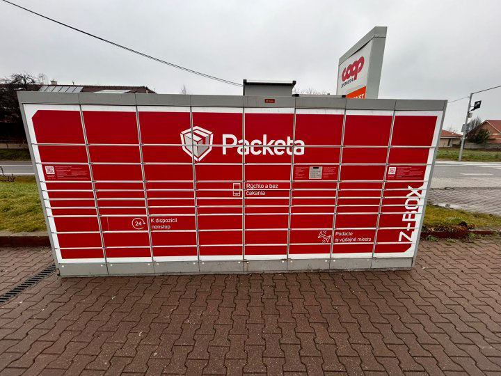 Z-BOX Kaplna, Kaplna 508 (COOP Jednota)