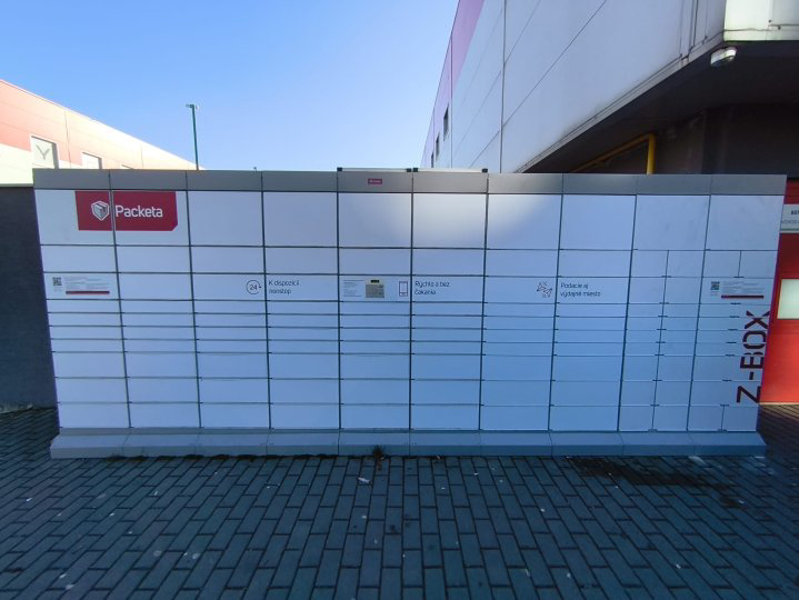 Z-BOX Košice, Povstania českého ľudu 1 (FRESH)