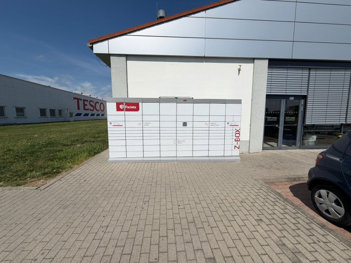 Z-BOX Pezinok, Okružná 4783/1 (Lidl)