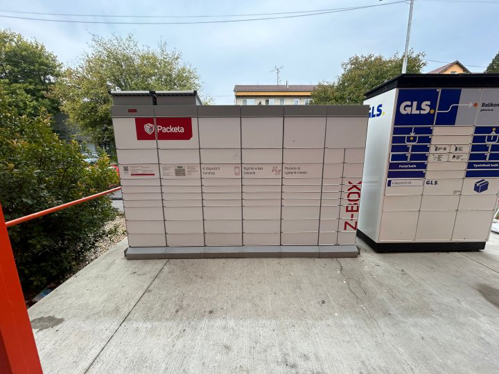 Z-BOX Hurbanovo, Nám. Dr. M. Thege Konkolyho 1845/7 (COOP Jednota)