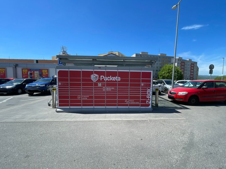 Z-BOX Košice, Tr. arm. gen. Svobodu 1520/1 (Lidl)