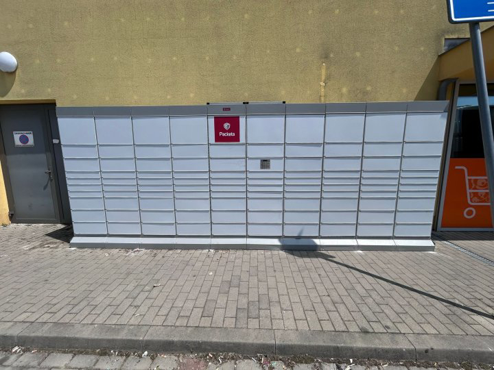 Z-BOX Zbehy, Zbehy 242 (COOP Jednota)