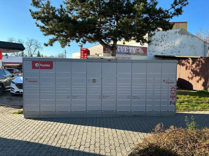 Z-BOX Lučenec, Haličská cesta 5167/49 (Lidl)