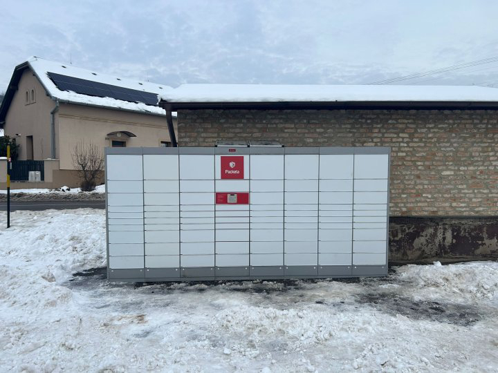 Z-BOX Kamenica nad Hronom, Kamenica nad Hronom (autobusová zastávka)