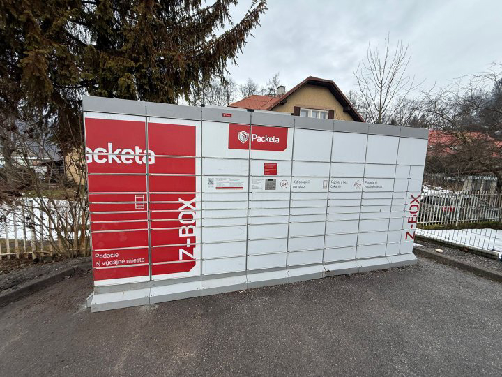 Z-BOX Oščadnica, Oščadnica 2070 (COOP Jednota)