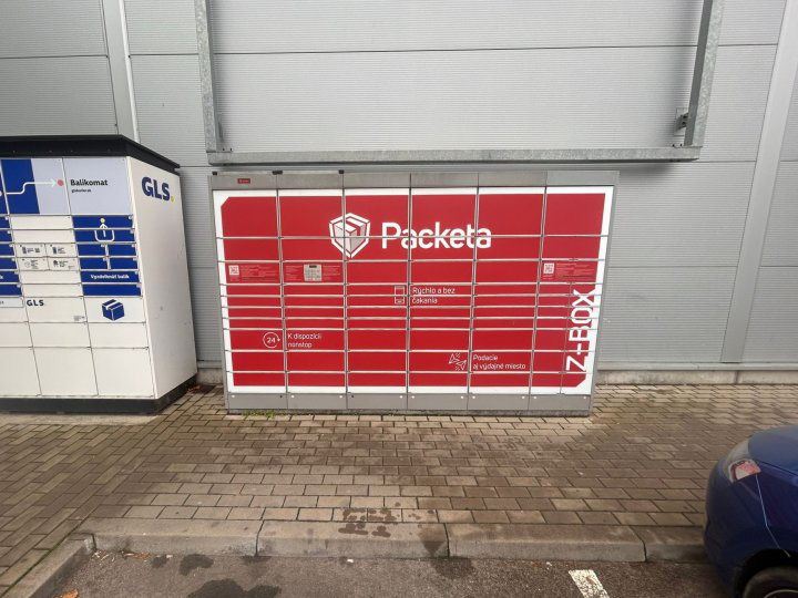 Z-BOX Nové Zámky, Svetozára Hurbana Vajanského 46/B (Lipa Park)