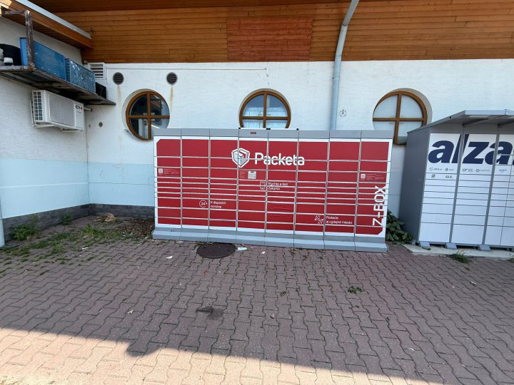 Z-BOX Nové Mesto nad Váhom, Tematínska 27