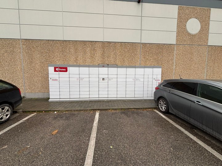 Z-BOX Šaľa, SNP 1 (Kaufland)