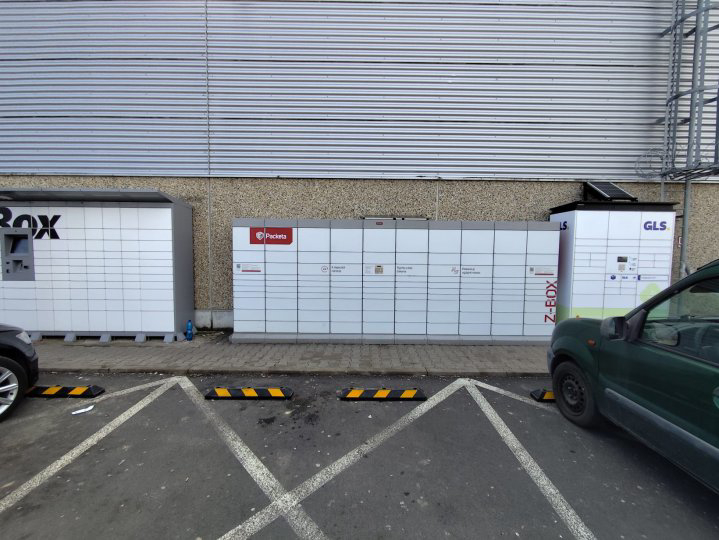 Z-BOX Lučenec, Dukelských hrdinov 5779 (Kaufland)