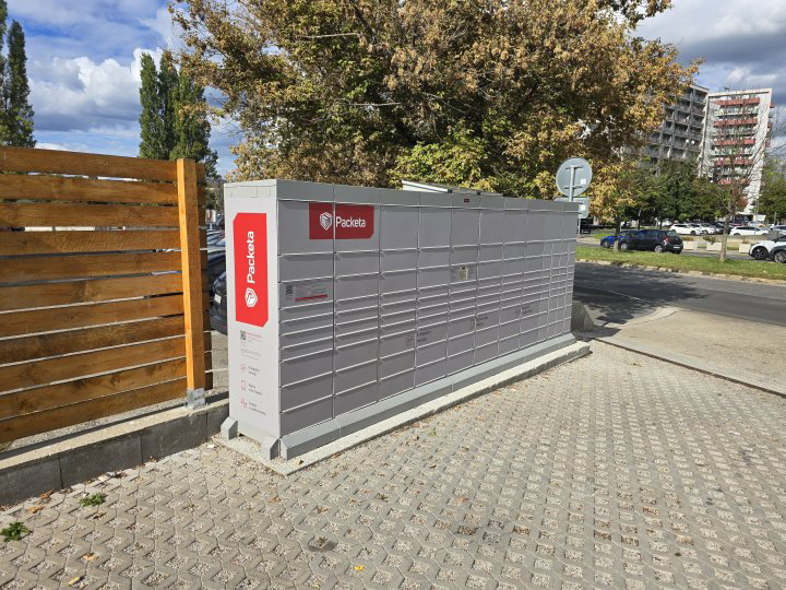 Z-BOX Bratislava, Tomášikova 40-41