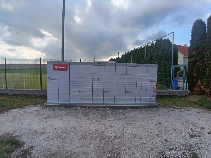 Z-BOX Dechtice, Dechtice (ihrisko)