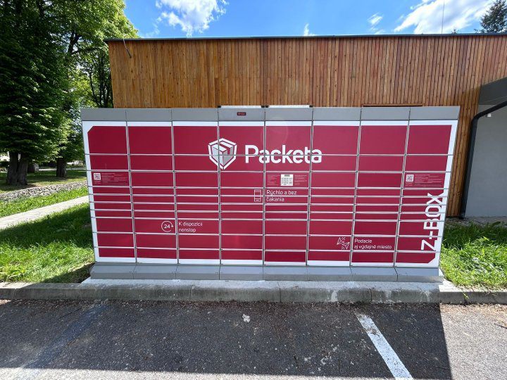 Z-BOX Pliešovce, Námestie SNP 249