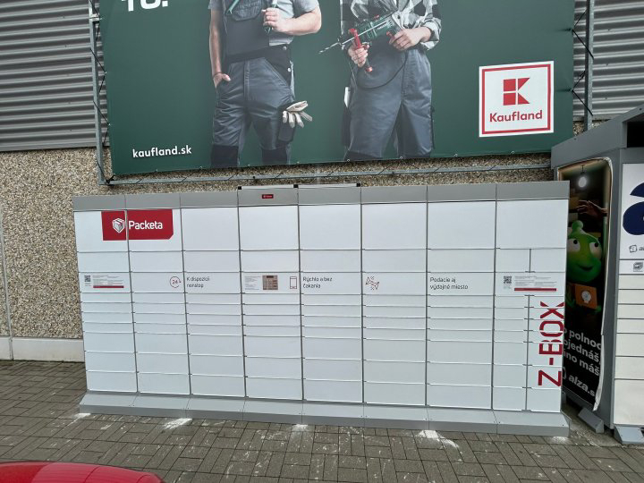 Z-BOX Čadca, Ulica Slobody 3038/4A (Kaufland)