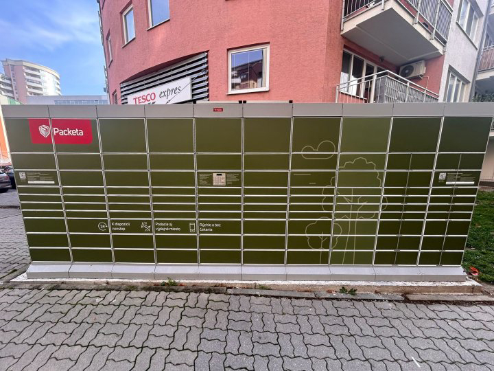 Z-BOX Bratislava, Kresánkova 7