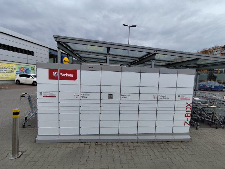Z-BOX Galanta, Esterházyovcov 1548/18 (LIDL)