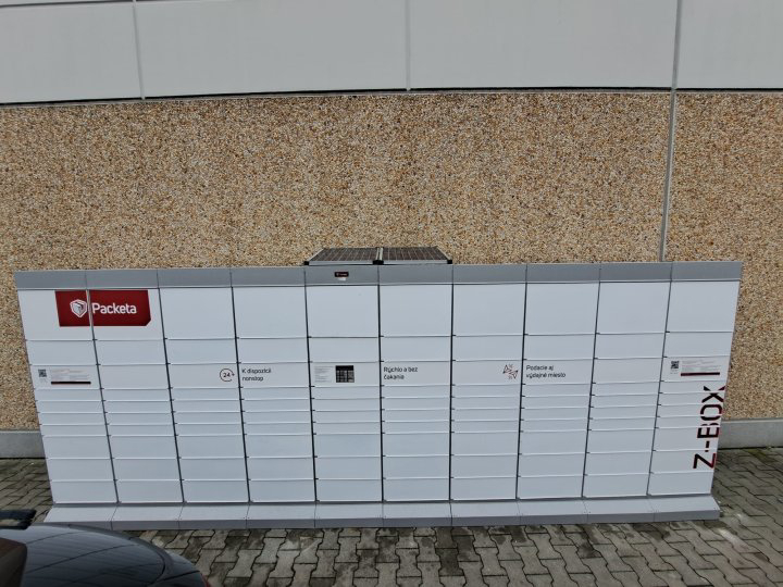 Z-BOX Šaľa, SNP 1 (Kaufland)