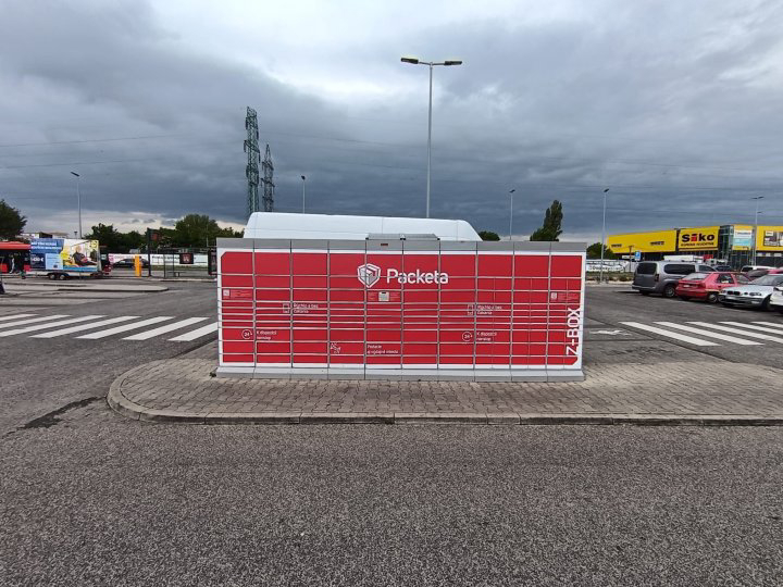 Z-BOX Bratislava, Galvaniho 16445/24/A (Lidl)