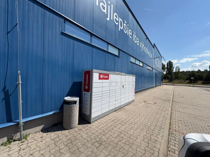 Z-BOX Levice, Turecký rad 5055/9 (RP City Market)