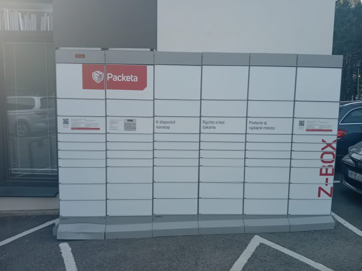 Z-BOX Bratislava, Malokarpatské námestie 6518