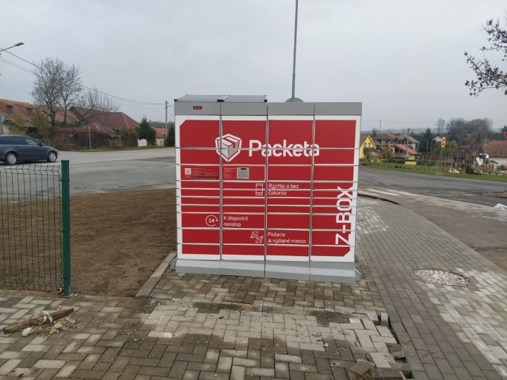 Z-BOX Podhájska, Družstevná 755/1