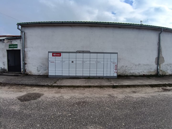 Z-BOX Veľké Leváre, Pri štadióne 606