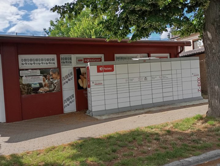 Z-BOX Bošany, Hviezdoslavova 278/13 (COOP Jednota)