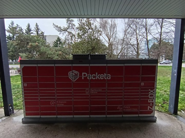 Z-BOX Nitra, Boženy Slančíkovej 1 (COOP Jednota)