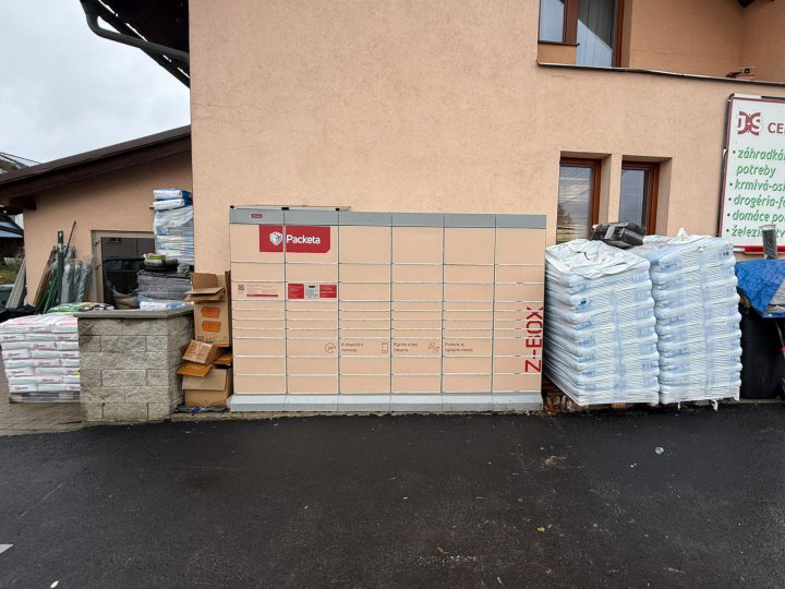 Z-BOX Raková, Raková 169