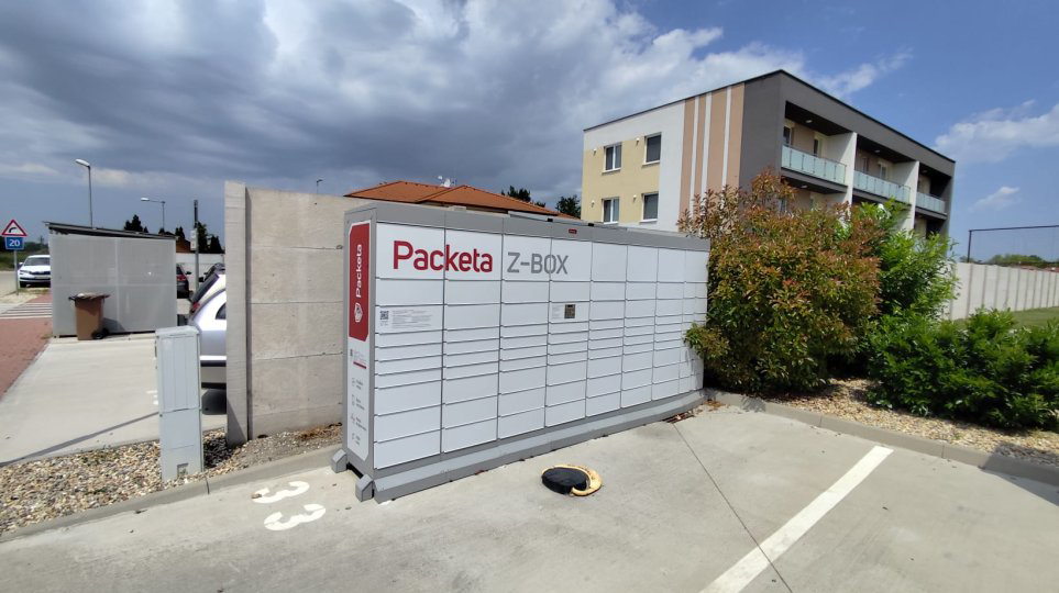 Z-BOX Dunajská Streda, Ignáca Gálffyho 7114/11