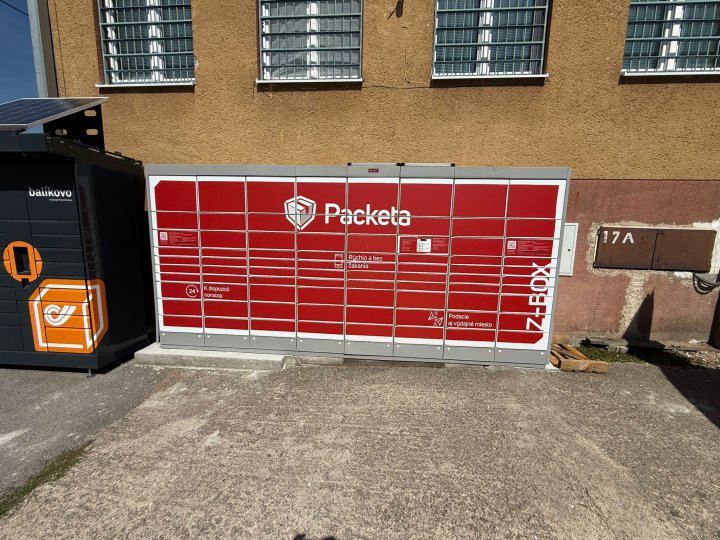 Z-BOX Ľubietová, Námestie V.Dunajského