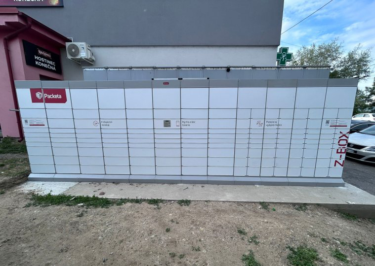 Z-BOX Bratislava, Majerníkova 3139/13