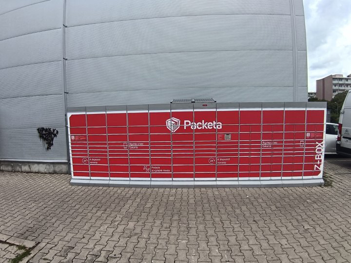 Z-BOX Bratislava, Račianska 40 (BILLA)
