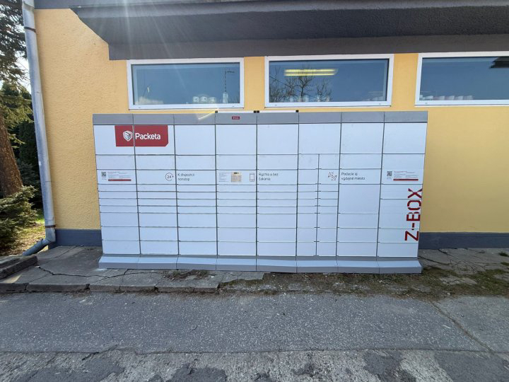 Z-BOX Žikava, Žikava 103 (COOP Jednota)