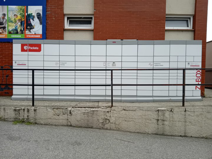 Z-BOX Bratislava, Mlynarovičova 26