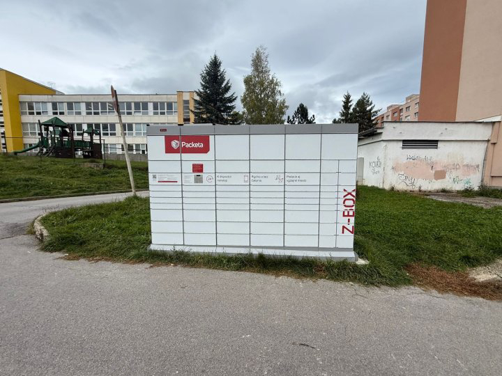 Z-BOX Brezno, Májového povstania českého ľudu 2445