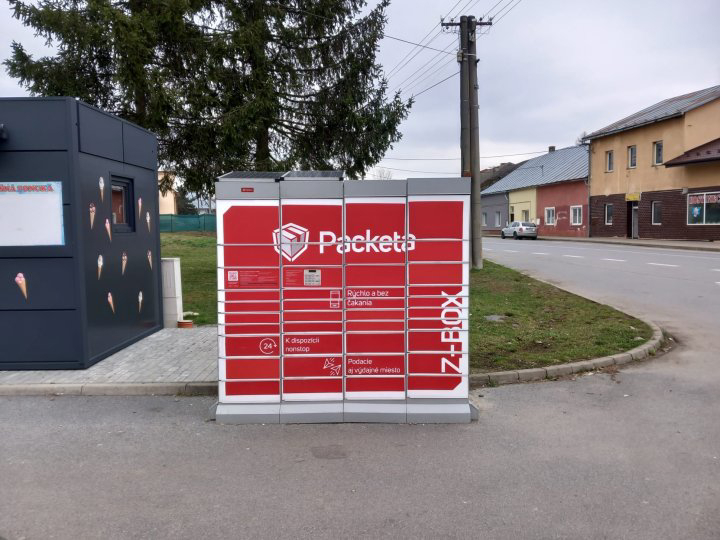 Z-BOX Zborov, Námestie Čsl. Arm. 