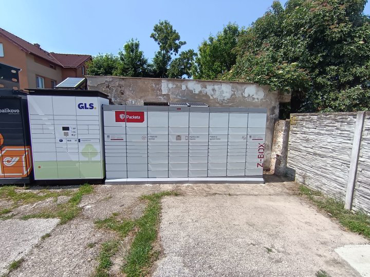 Z-BOX Bratislava, Vývojová 8