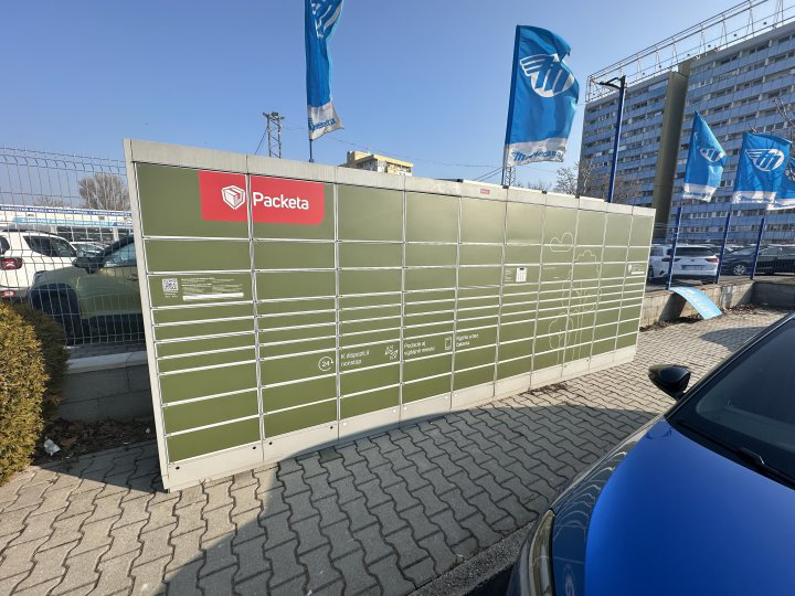 Z-BOX Bratislava, Panónska cesta 39 (AAA Auto)