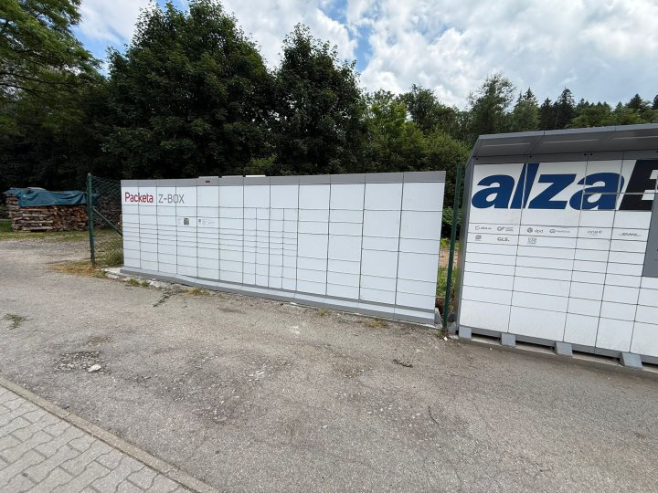 Z-BOX Oščadnica, Oščadnica (pri Talianskej zmrzline)