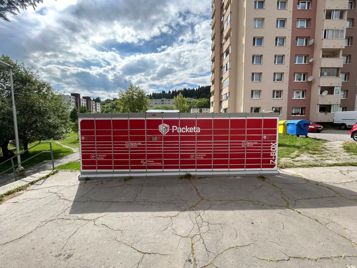 Z-BOX Liptovský Mikuláš, Hrušková 514/9 (COOP Jednota)