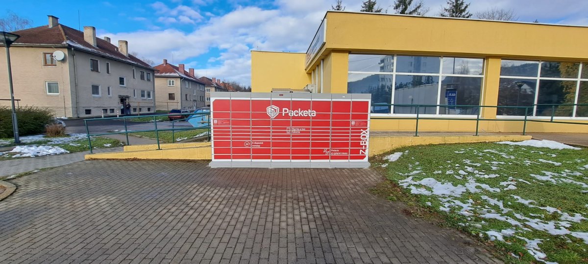 Z-BOX Brezová pod Bradlom, D. Jurkoviča 415