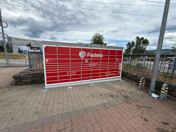 Z-BOX Brezno, Československej armády 2612/68 (Lidl)