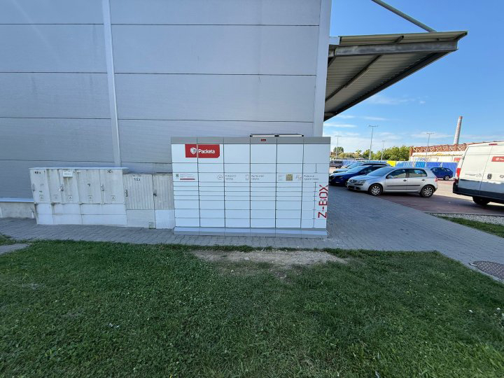Z-BOX Bánovce nad Bebravou, Svätoplukova 1986/1A