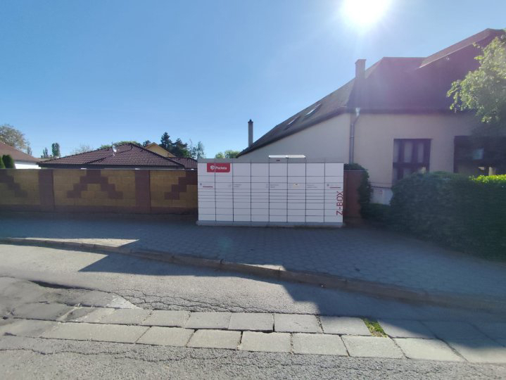 Z-BOX Rybany, Rybany (autobusová zastávka)