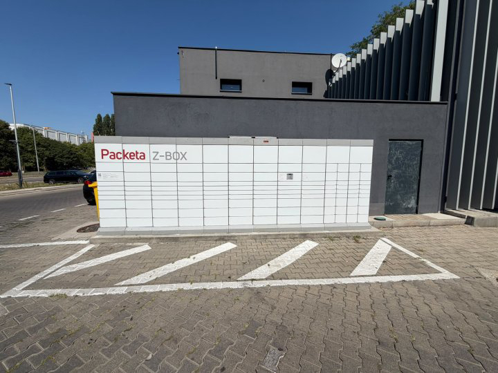 Z-BOX Bratislava, Dolnozemská cesta 3563/3